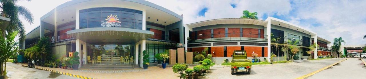 The Horizon Suites And Arcade General Santos City Екстер'єр фото