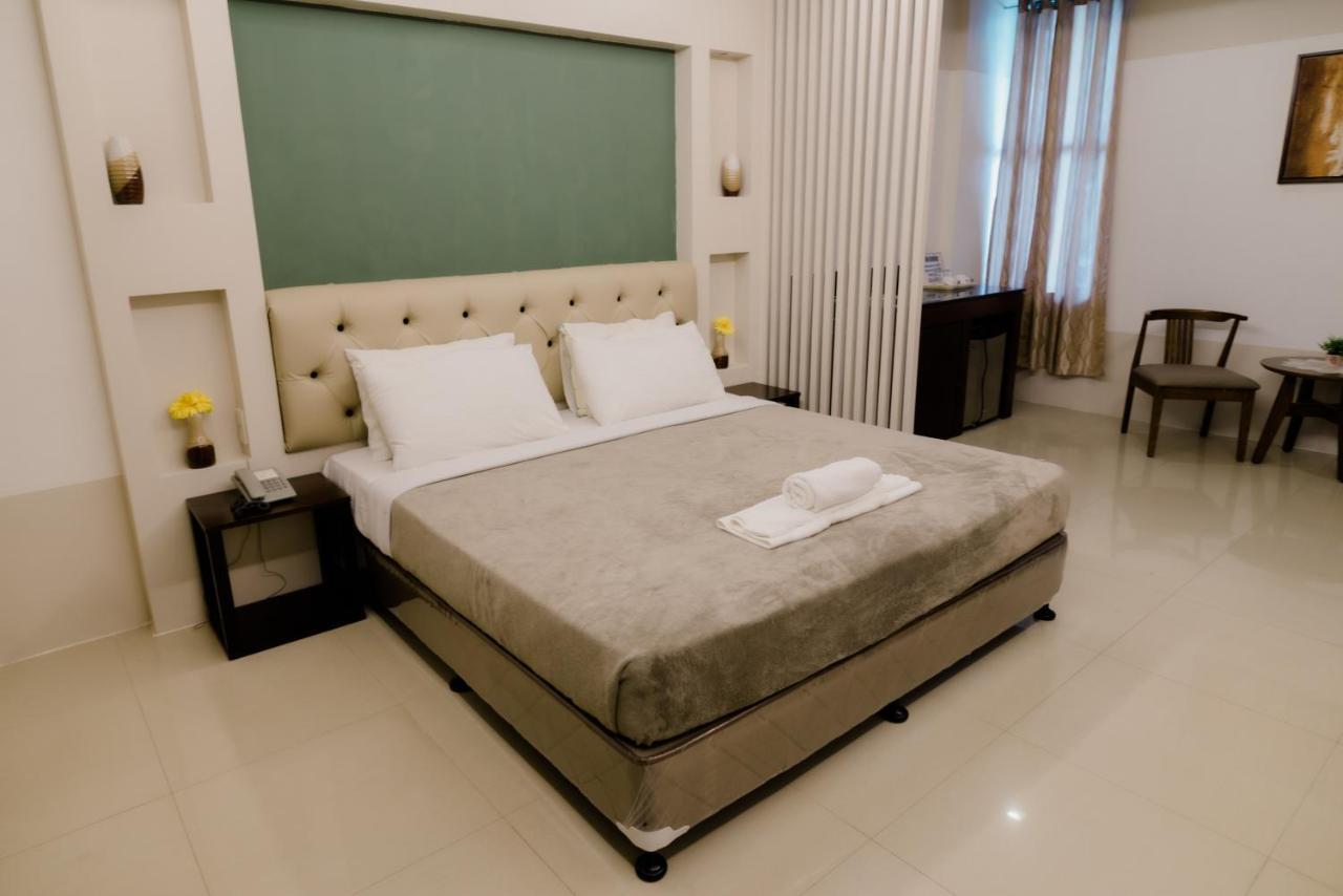 The Horizon Suites And Arcade General Santos City Екстер'єр фото
